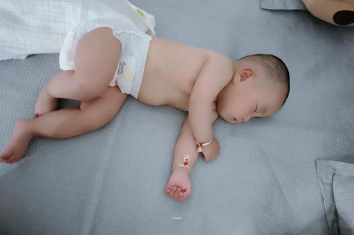 迁西宝宝36度是不是冷了